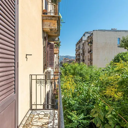 Apartment Parlatore Design Palermo